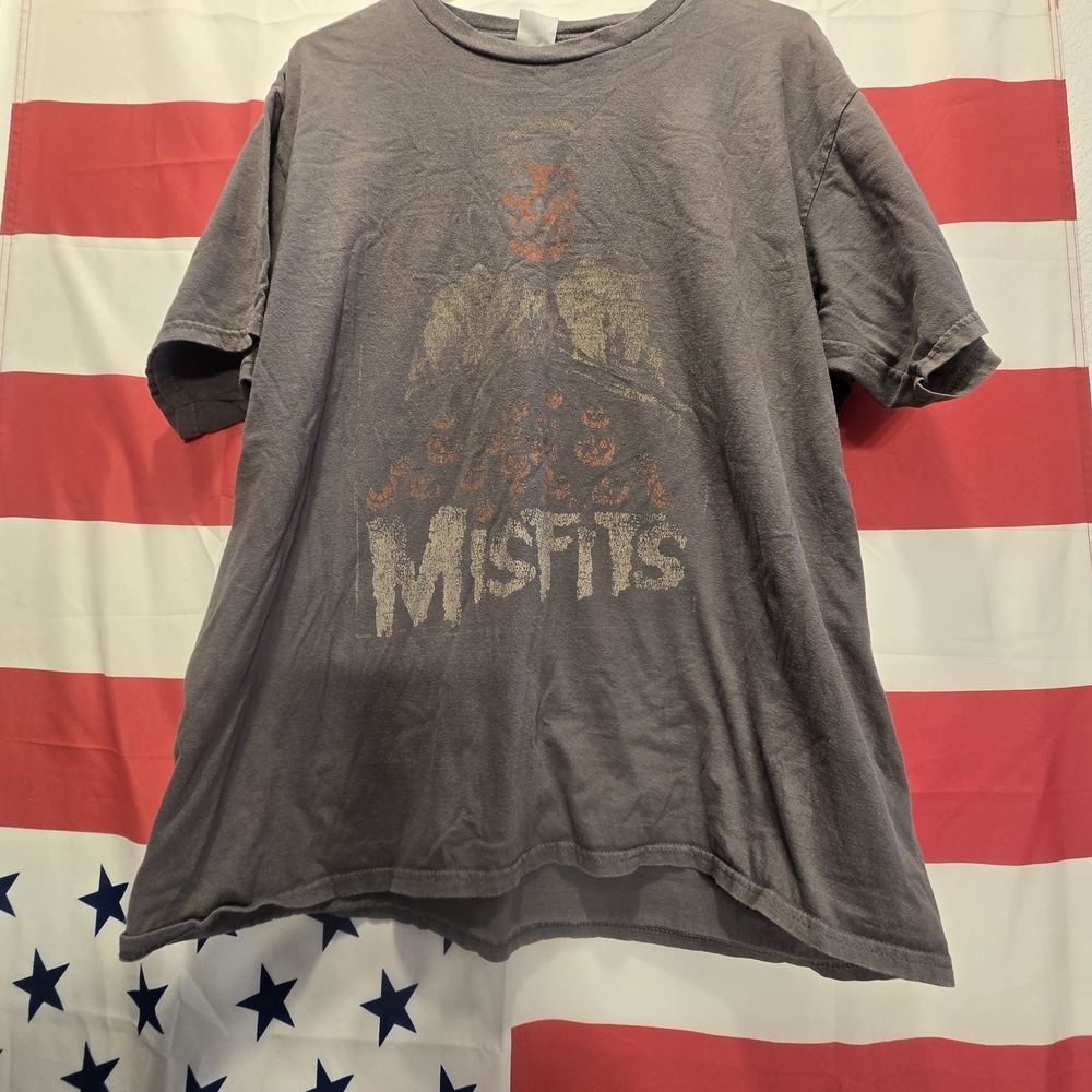 Port and Company Gray Graphic Tee